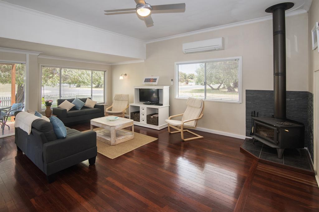 Sea La Vie Villa Busselton Exterior photo